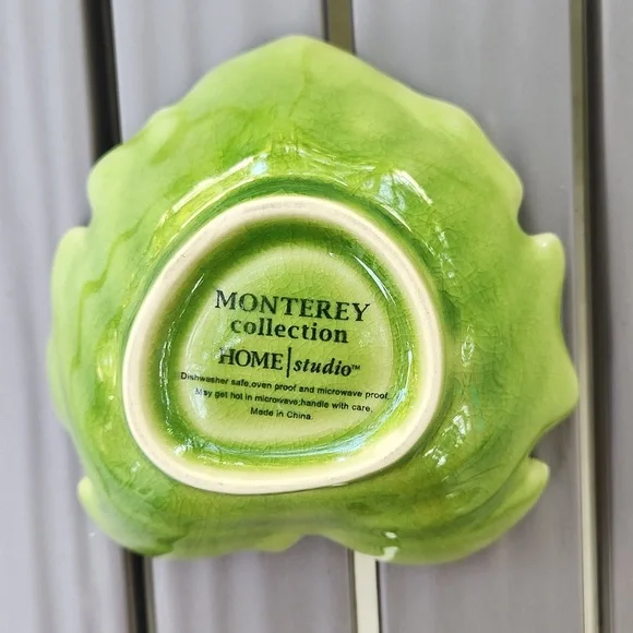 Monterey Collection Leaf-Shaped Ceramic Bowls Green Small Set Of 2 - Picture 7 of 13